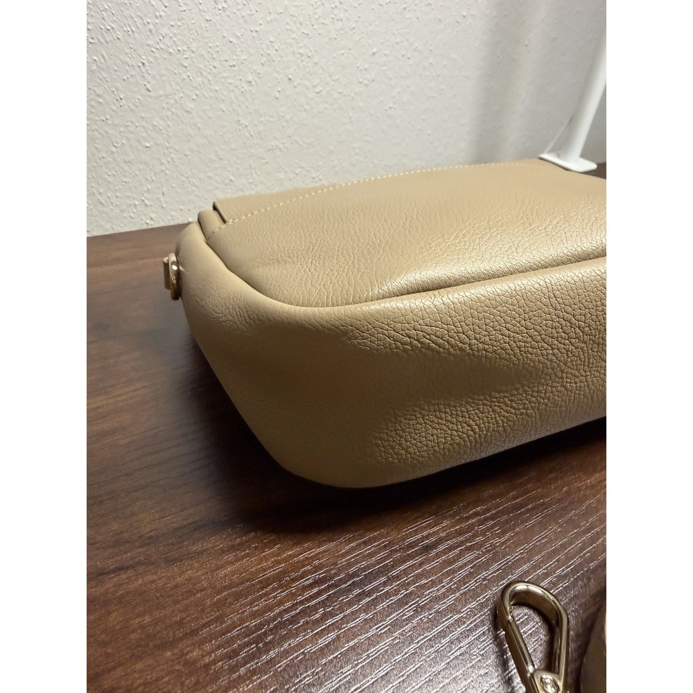 Mina Baie Beige Pebbled Crossbody Belt  Fanny Bag Zip Closure Gold Hardware NWOT - Picture 7 of 10